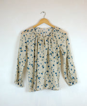 Load image into Gallery viewer, Penny - meadow print
