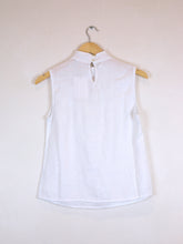 Load image into Gallery viewer, NYGARDSANNA sleeveless ruffle top